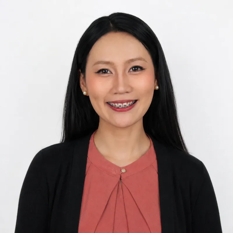 Headshot of Chi, Virtual Assistant at Happy Camper Therapy